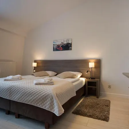 Marisol 3* سفينويتشي