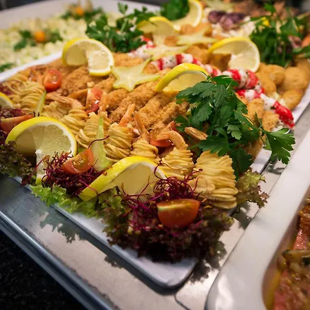 منتزه العطل Marisol 3*