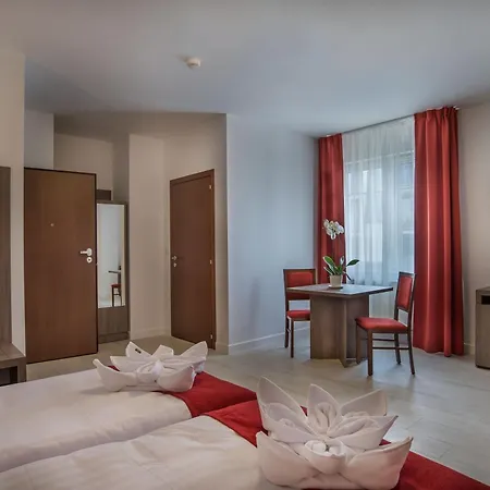 Marisol & Kompleks wypoczynkowy 3*