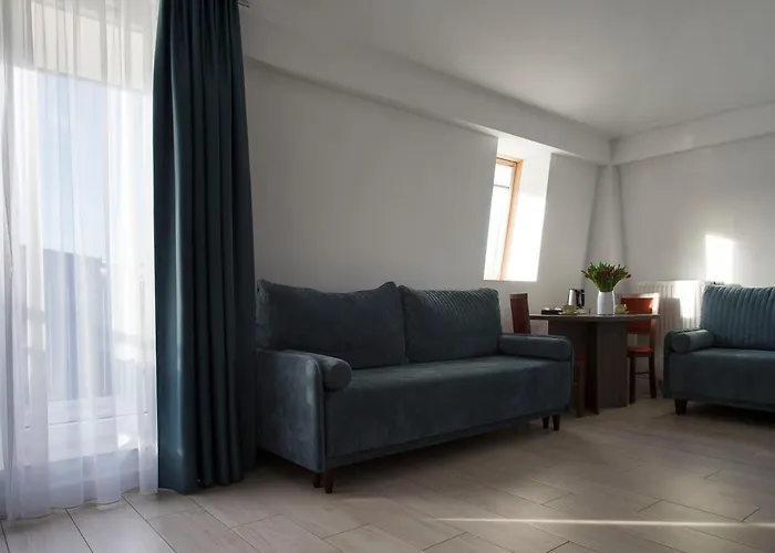 Marisol 3* سفينويتشي